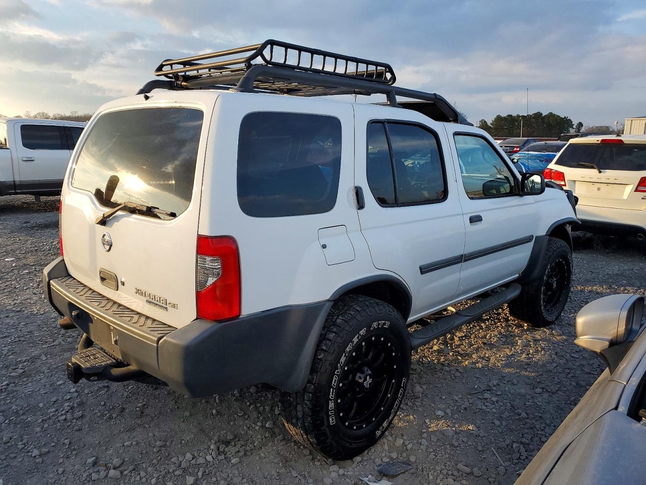 2002 NISSAN XTERRA SE photo 3