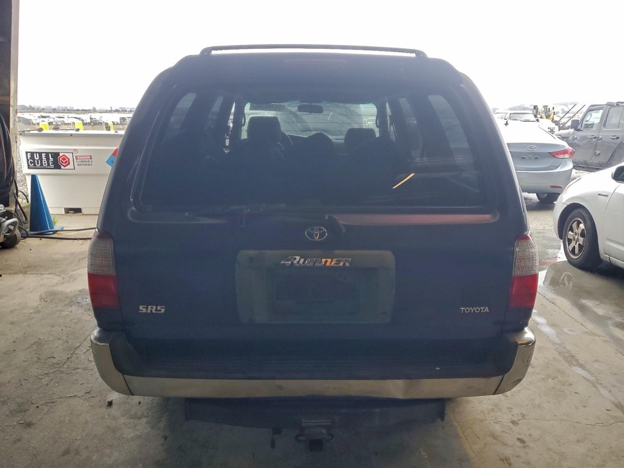 1997 TOYOTA 4RUNNER SR5 photo 6