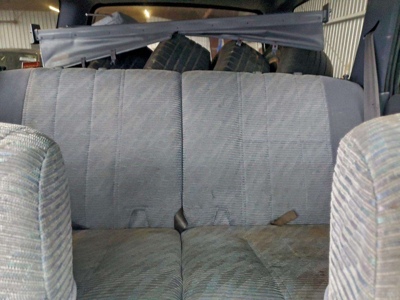 1997 TOYOTA 4RUNNER SR5 photo 10