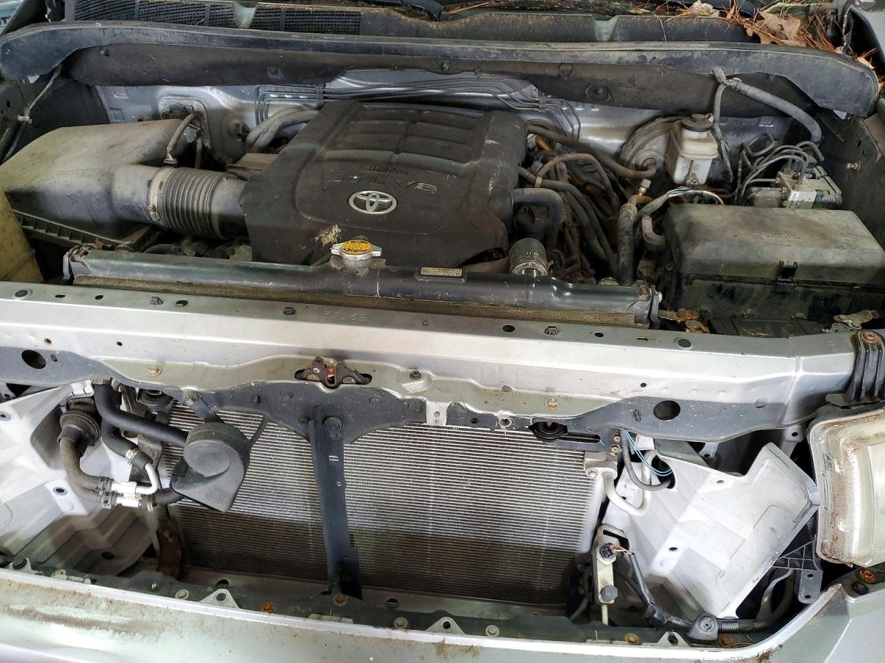 2013 TOYOTA TUNDRA DOUBLE CAB SR5 photo 11