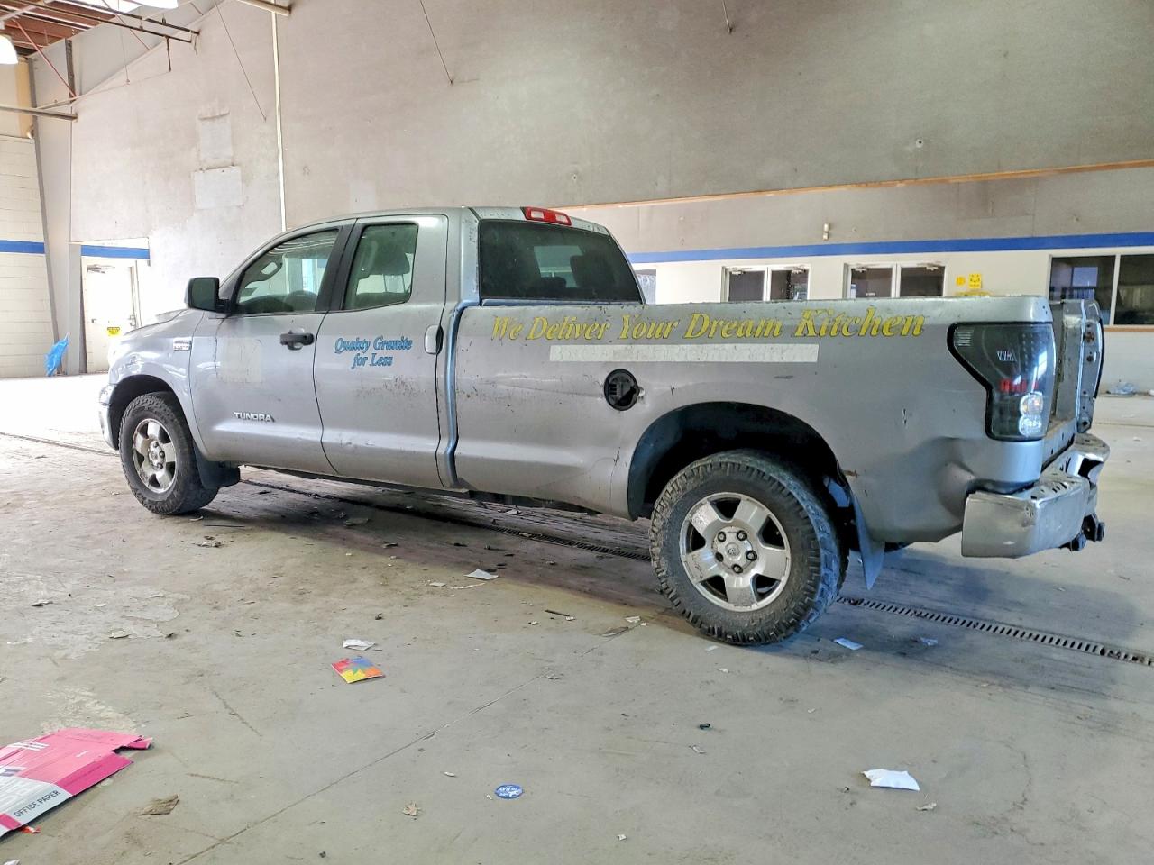 2013 TOYOTA TUNDRA DOUBLE CAB SR5 photo 2