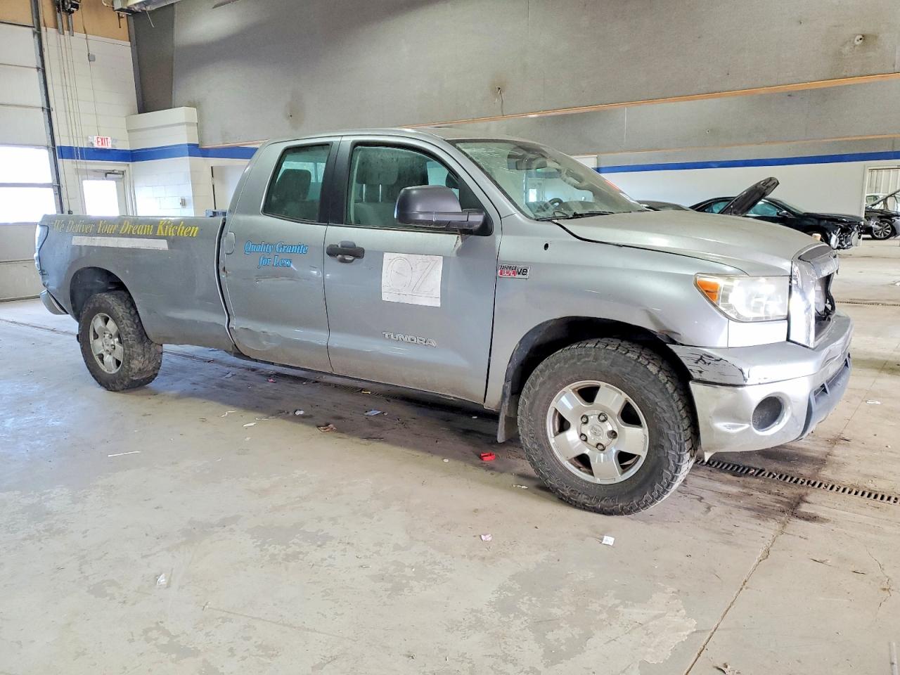 2013 TOYOTA TUNDRA DOUBLE CAB SR5 photo 4