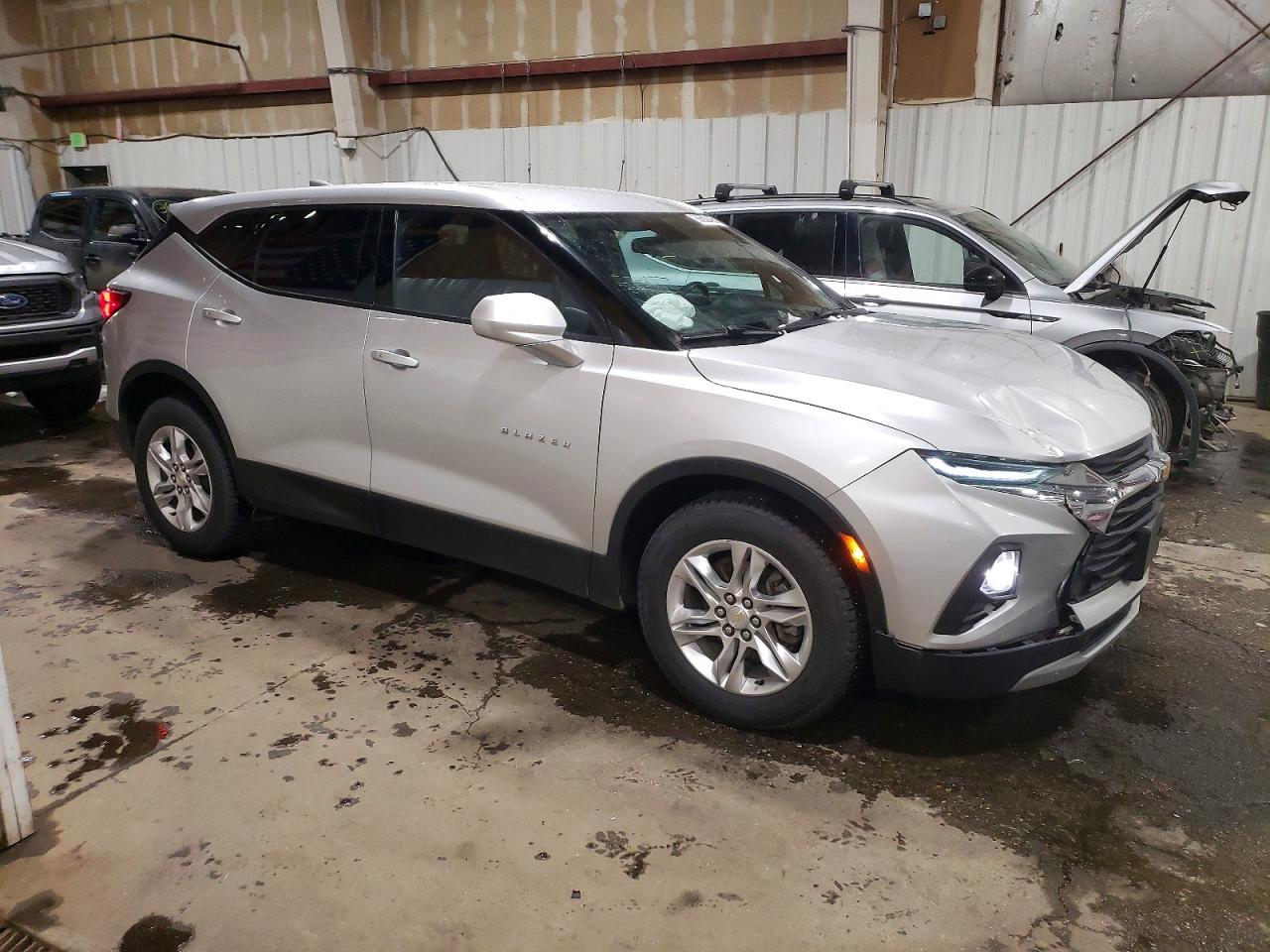 2020 CHEVROLET BLAZER 2LT photo 4