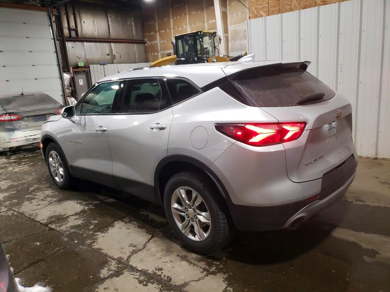 2020 CHEVROLET BLAZER 2LT photo 2