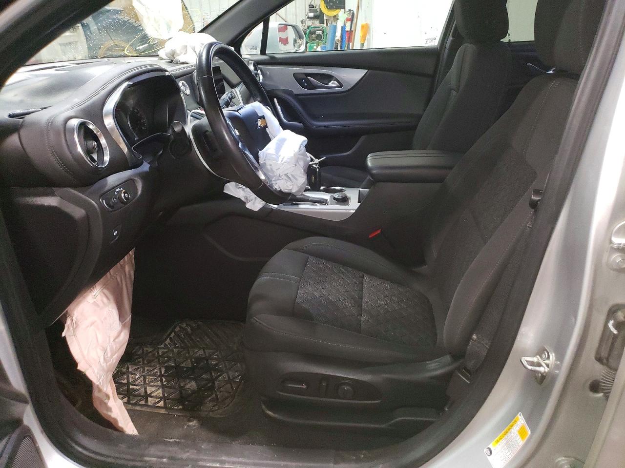 2020 CHEVROLET BLAZER 2LT photo 7