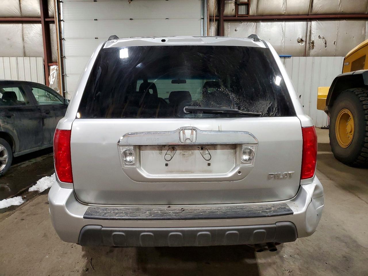 2003 HONDA PILOT EX photo 6