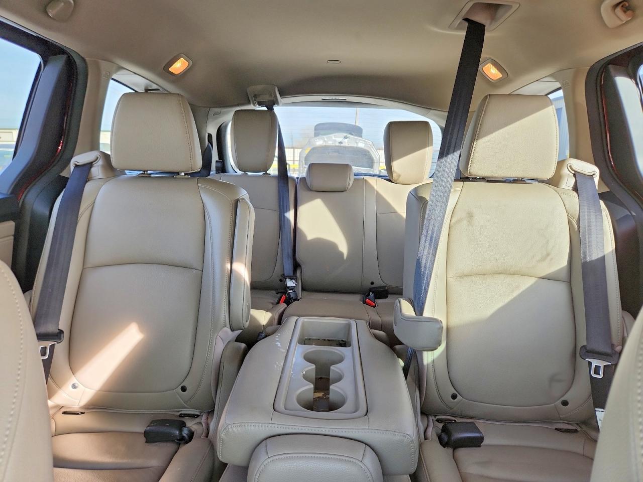 2019 HONDA ODYSSEY EXL photo 10