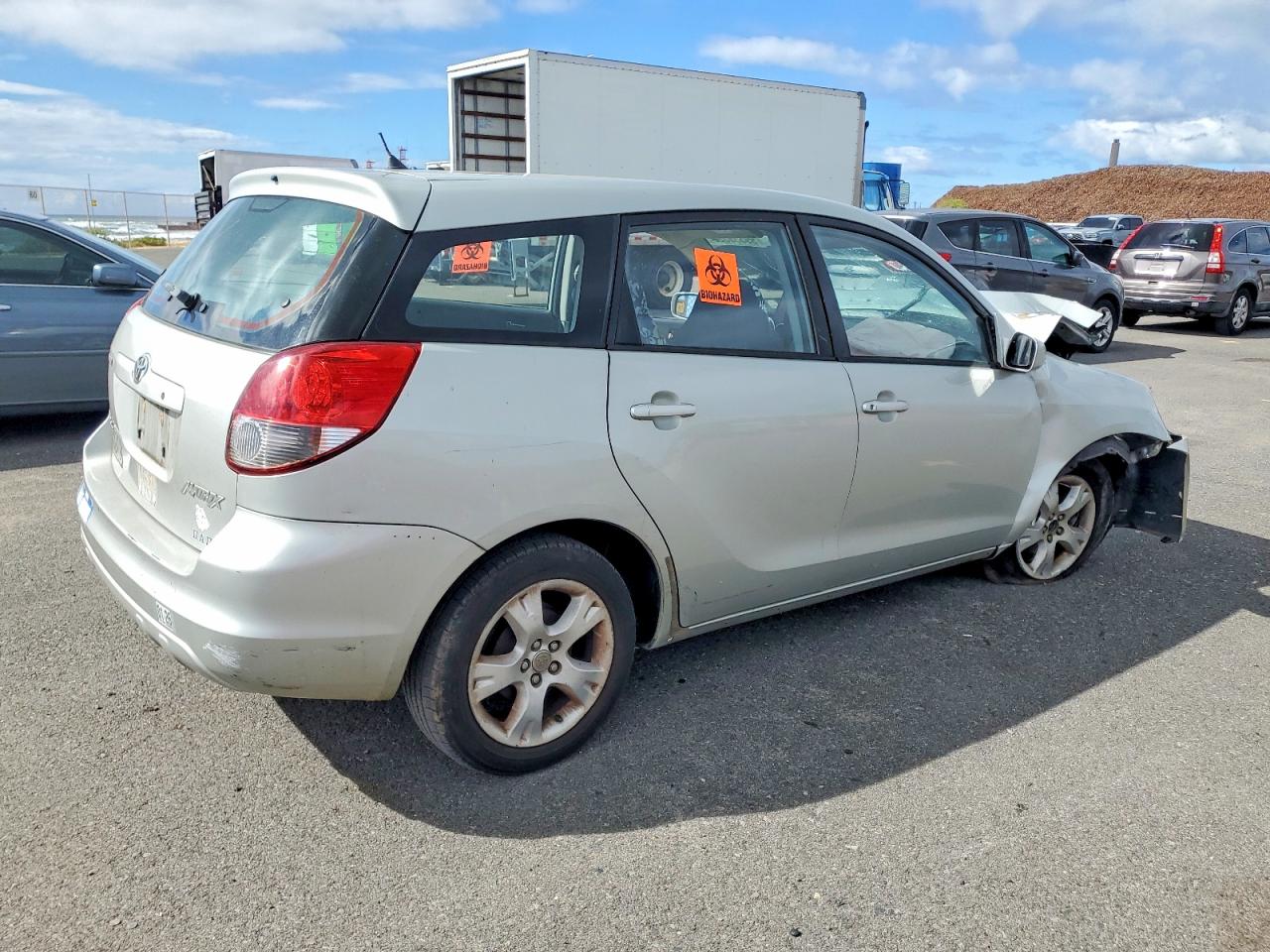 2003 TOYOTA COROLLA MATRIX XR photo 3