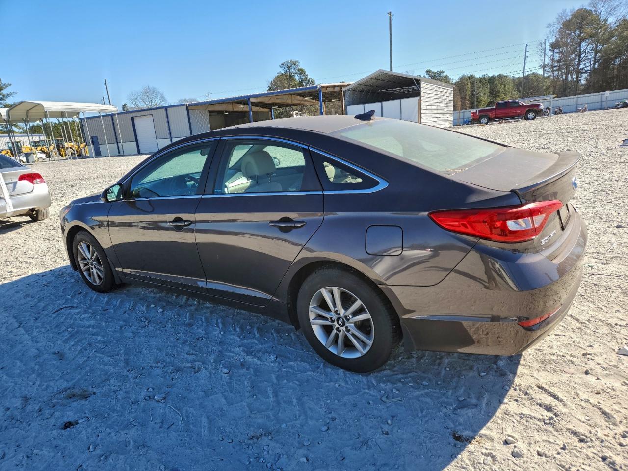 2015 HYUNDAI SONATA SE photo 2