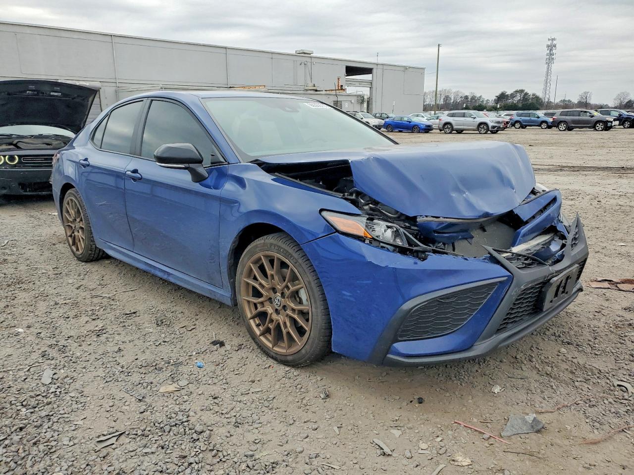 2023 TOYOTA CAMRY SE NIGHT SHADE photo 4