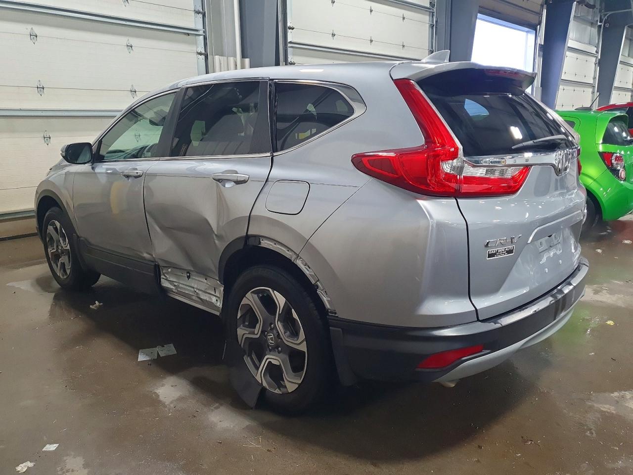 2018 HONDA CR-V EX photo 2