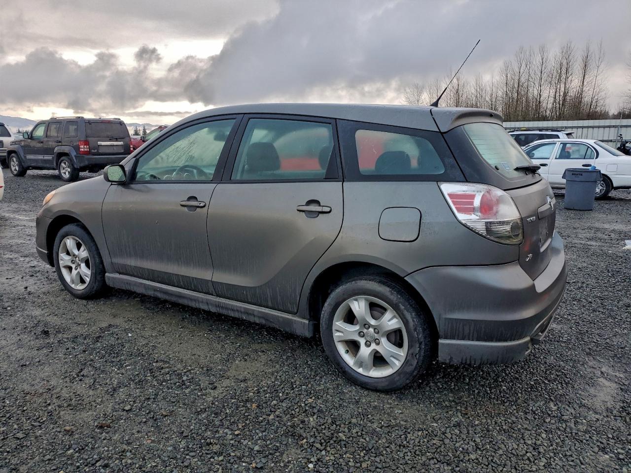 2007 TOYOTA COROLLA MATRIX XR photo 2