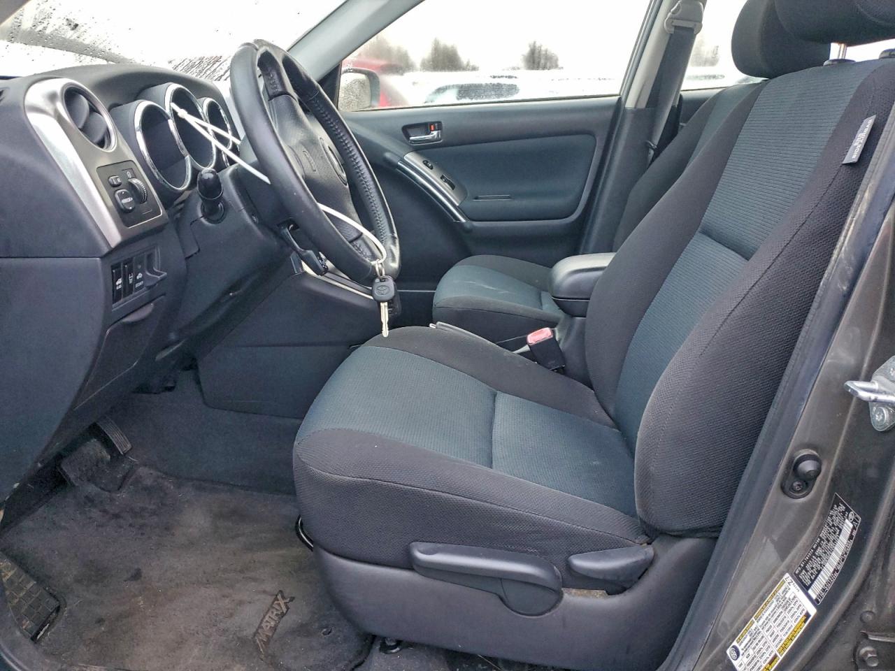 2007 TOYOTA COROLLA MATRIX XR photo 7