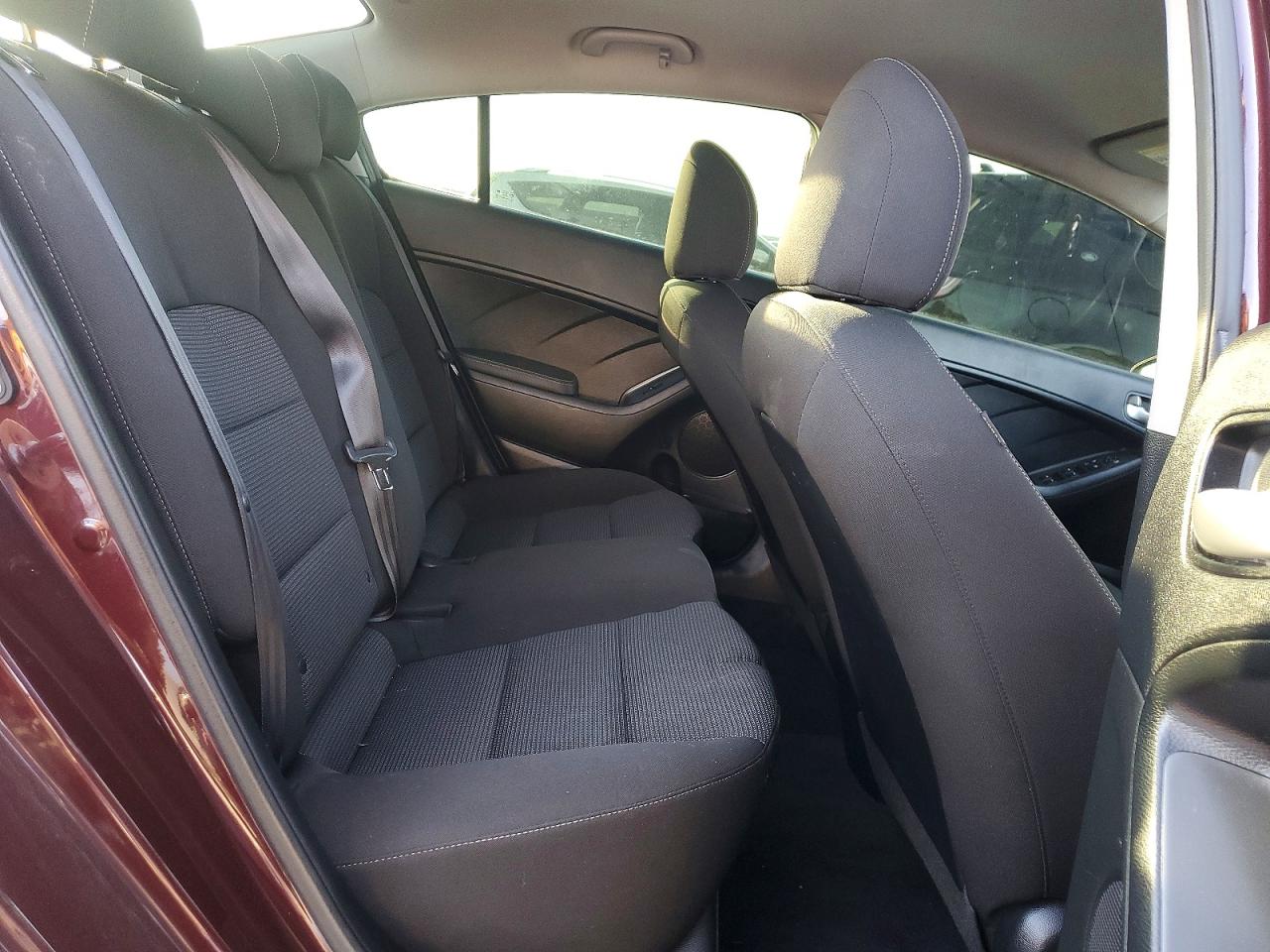 2018 KIA FORTE LX photo 19