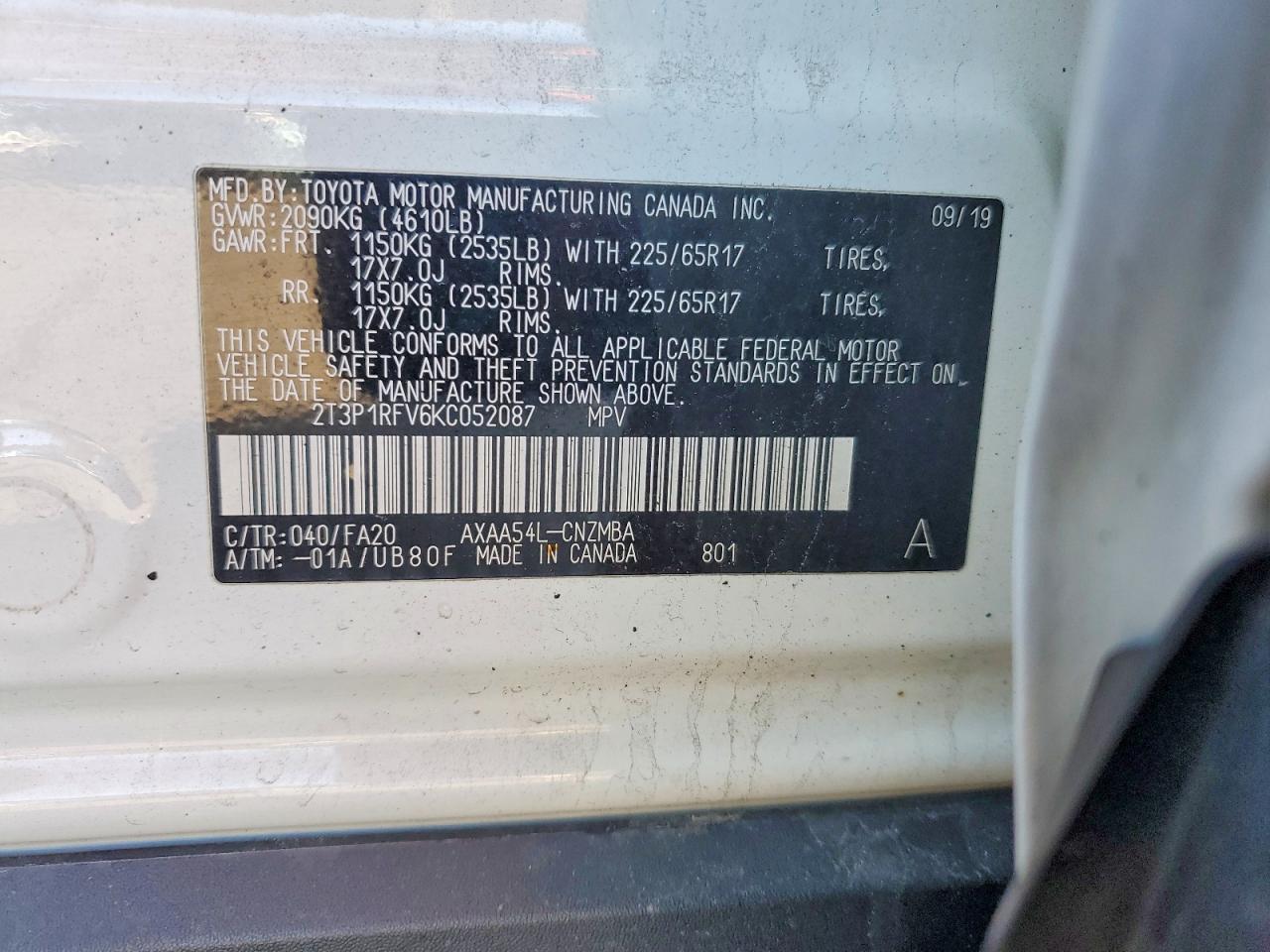 2019 TOYOTA RAV4 photo 13