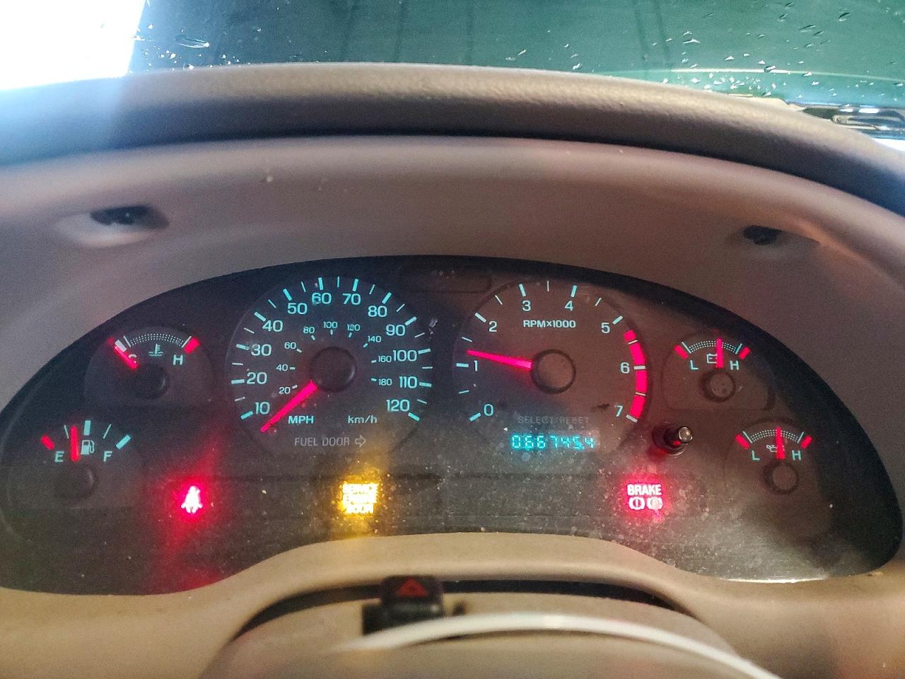 2000 FORD MUSTANG photo 9