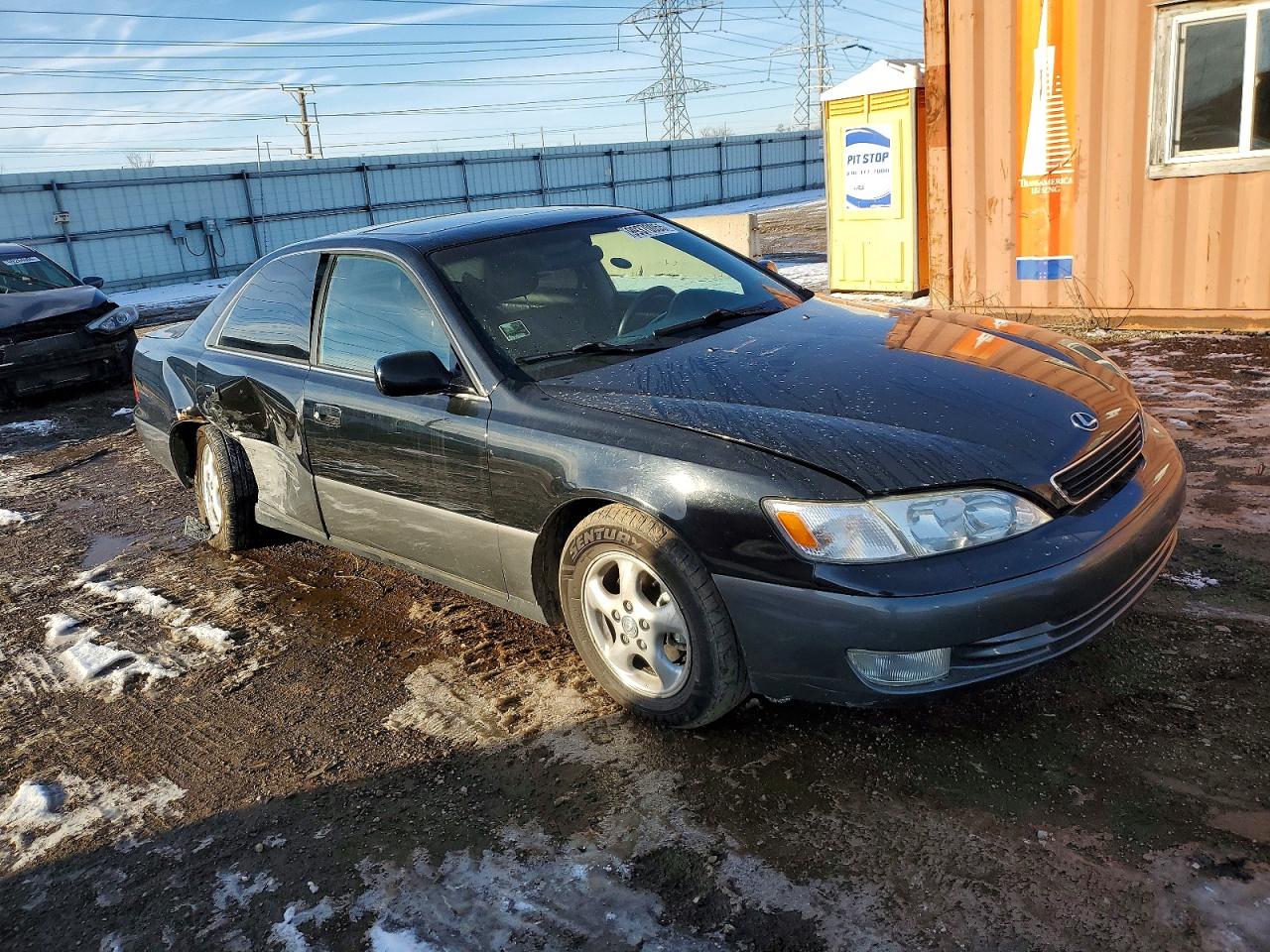 1999 LEXUS ES 300 photo 4