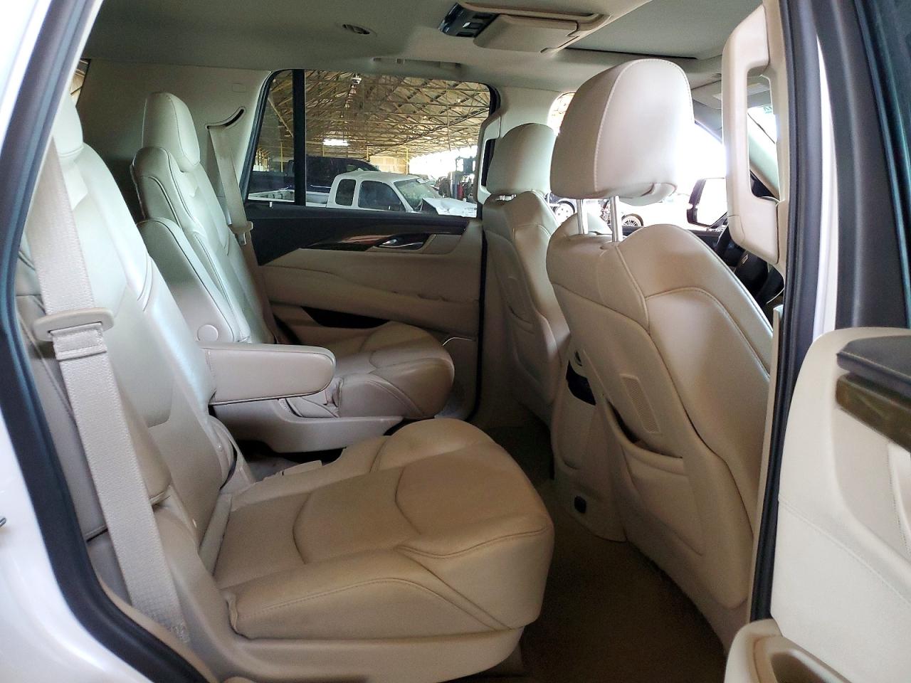 2020 CADILLAC ESCALADE LUXURY photo 11