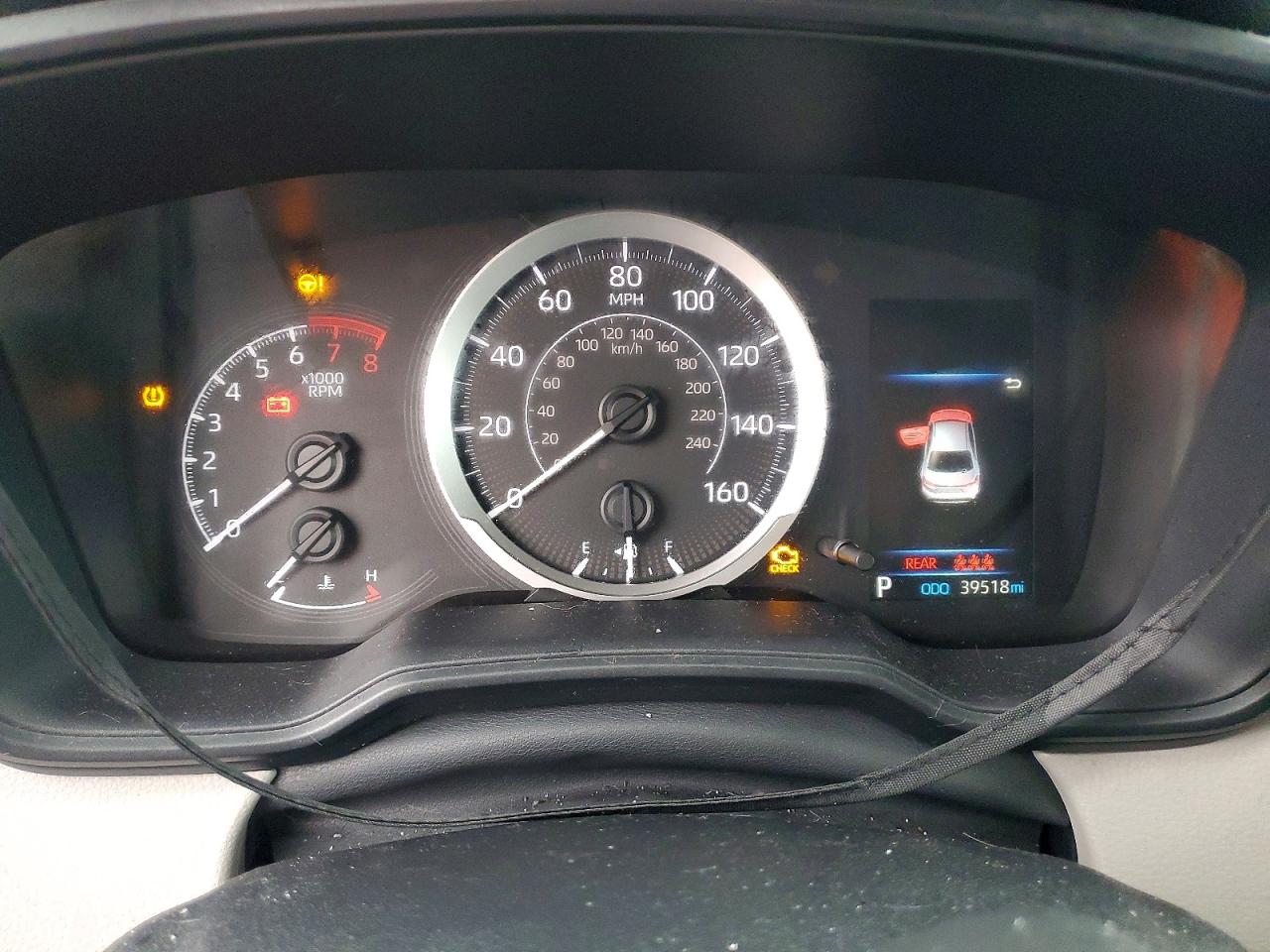 2020 TOYOTA COROLLA LE photo 9