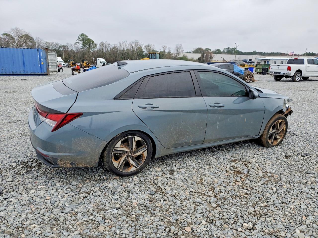 2023 HYUNDAI ELANTRA SEL photo 3