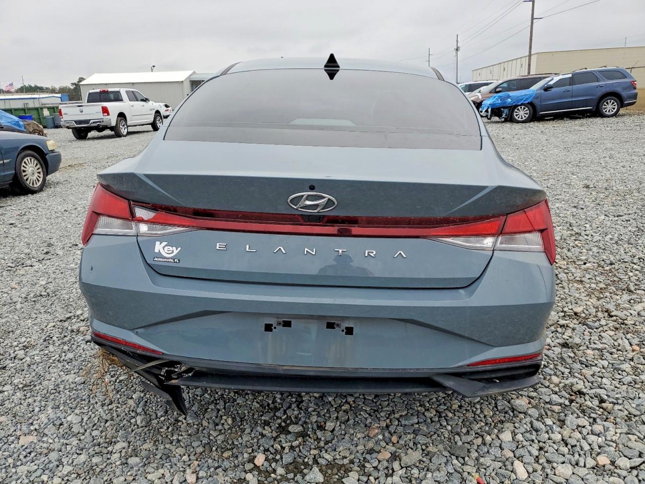 2023 HYUNDAI ELANTRA SEL photo 6