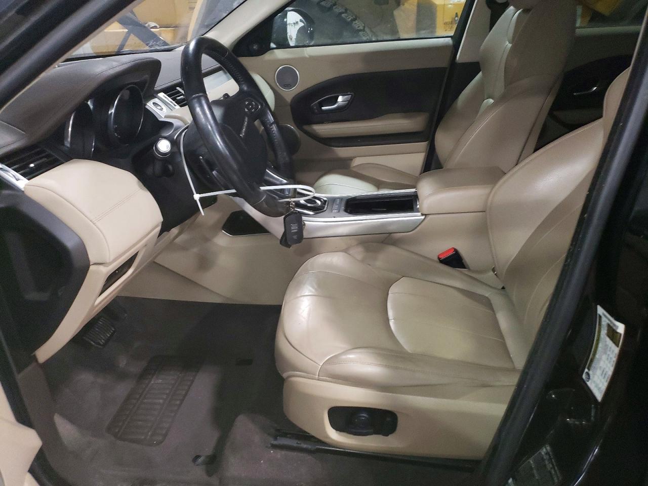 2016 LAND ROVER RANGE ROVER EVOQUE SE photo 7