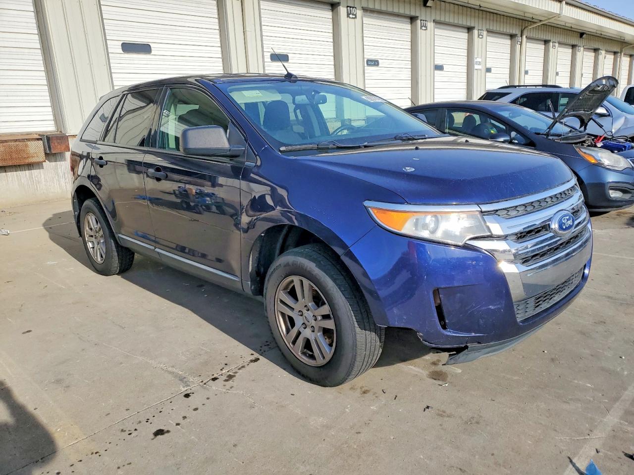 2011 FORD EDGE SE photo 4
