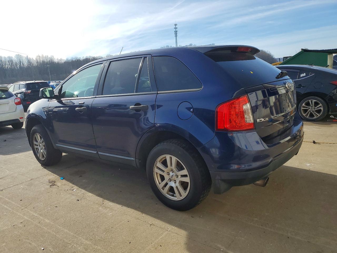 2011 FORD EDGE SE photo 2