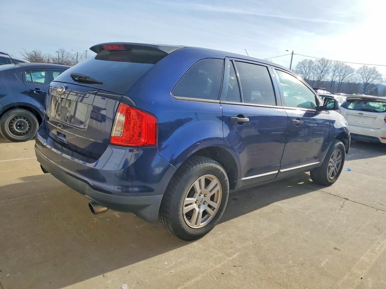 2011 FORD EDGE SE photo 3