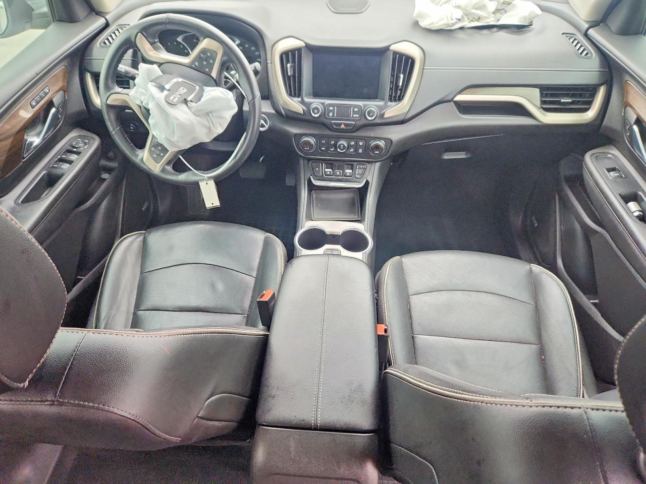 2019 GMC TERRAIN DENALI photo 8