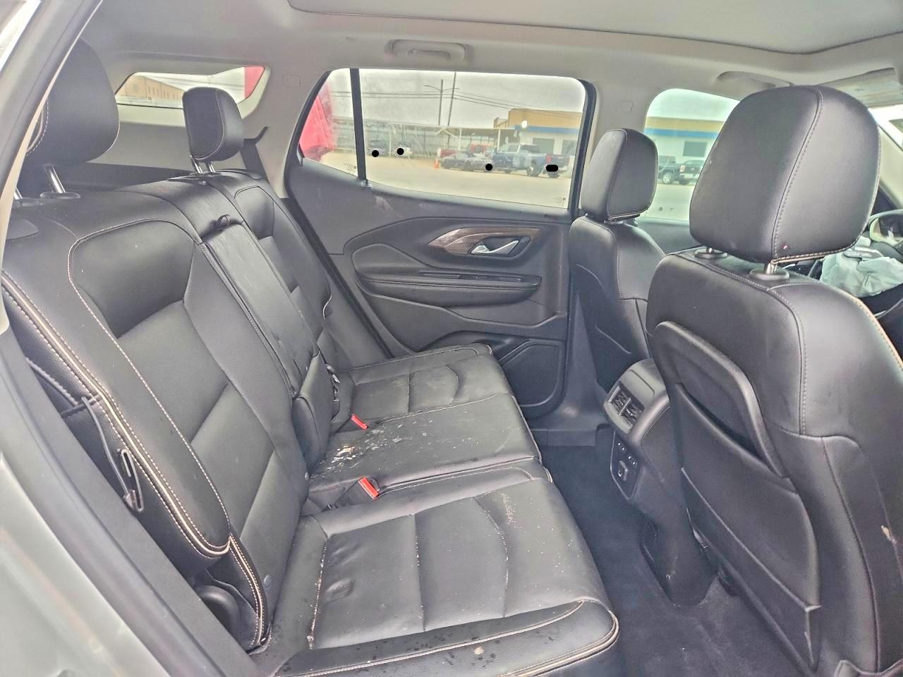 2019 GMC TERRAIN DENALI photo 11