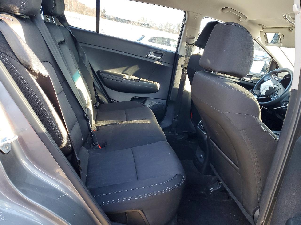 2019 KIA SPORTAGE LX photo 11