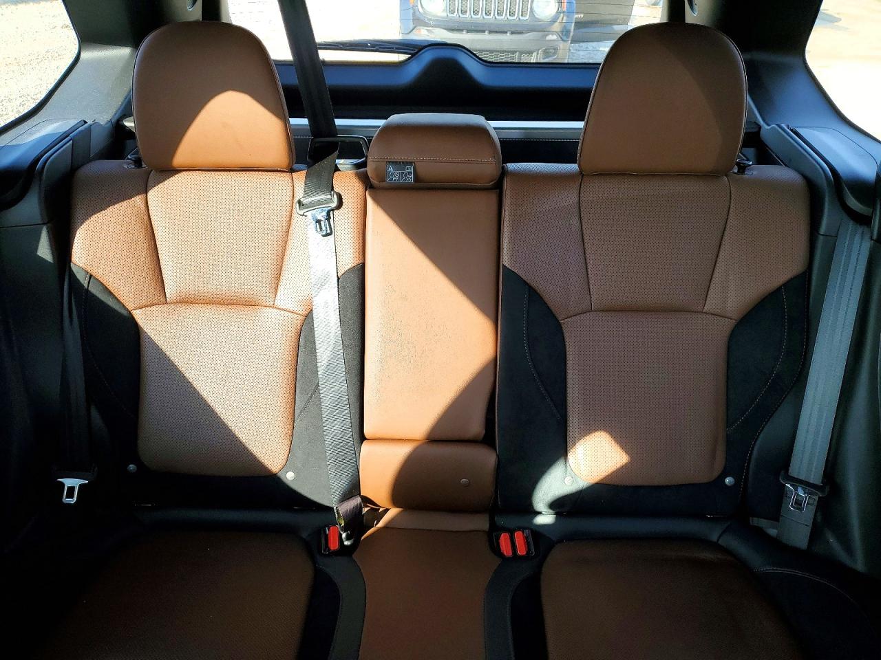 2025 SUBARU FORESTER TOURING photo 19