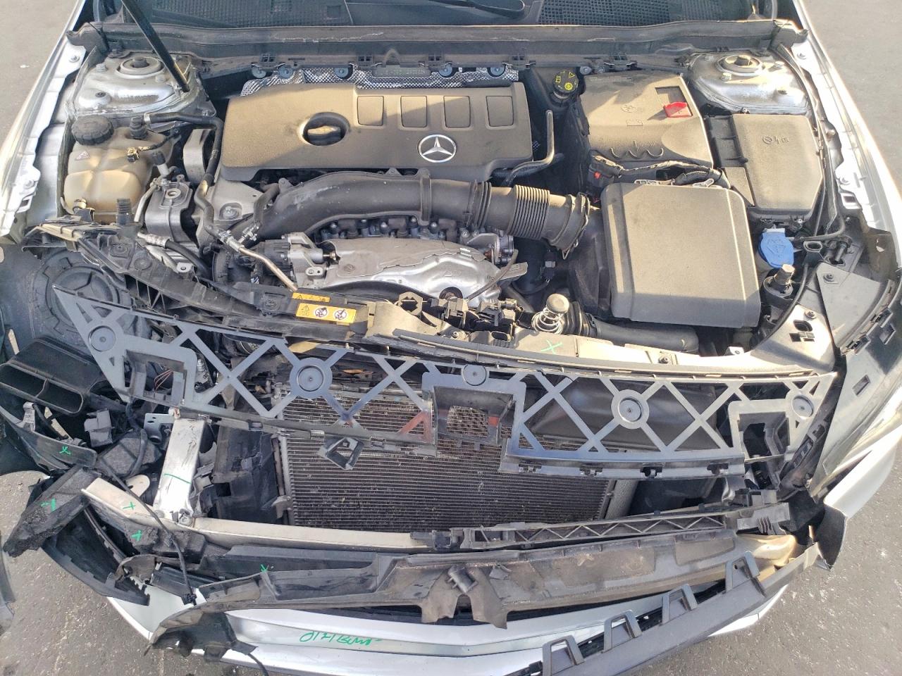 2022 MERCEDES-BENZ CLA 250 photo 11
