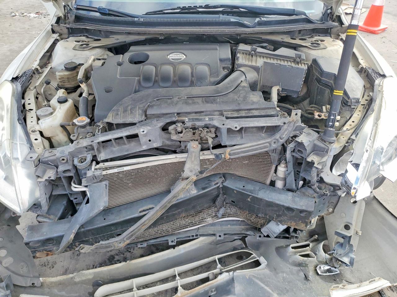 2012 NISSAN ALTIMA BASE photo 11