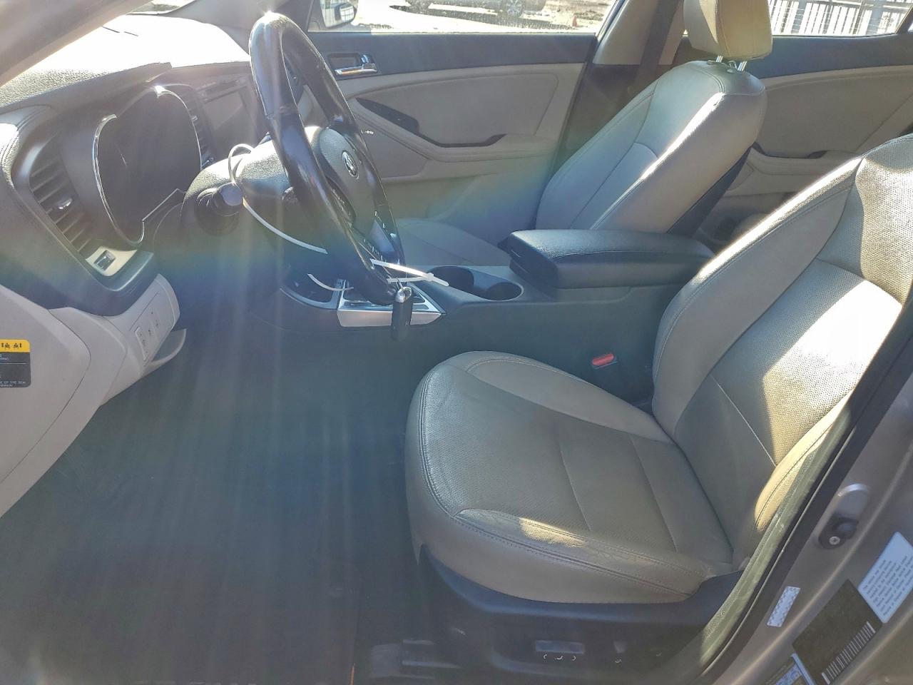 2013 KIA OPTIMA HYBRID photo 7
