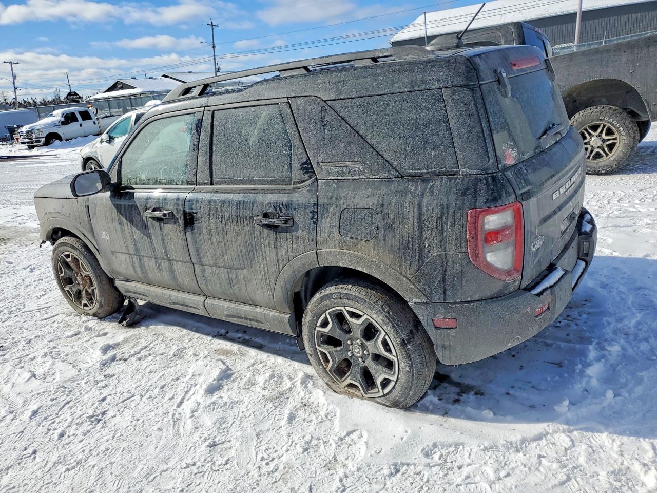 2025 FORD BRONCO SPORT OUTER BANKS photo 2