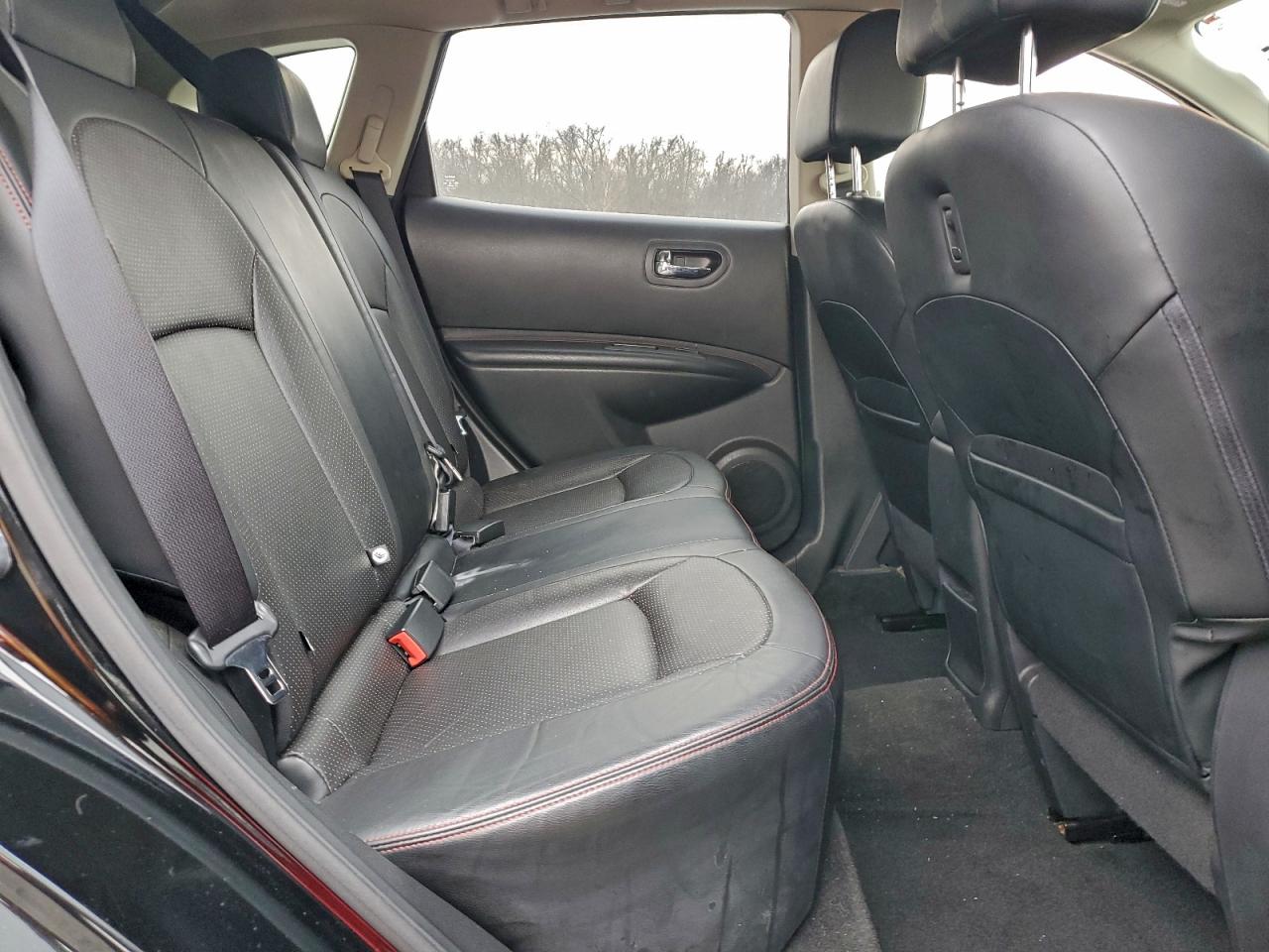 2013 NISSAN ROGUE S photo 11