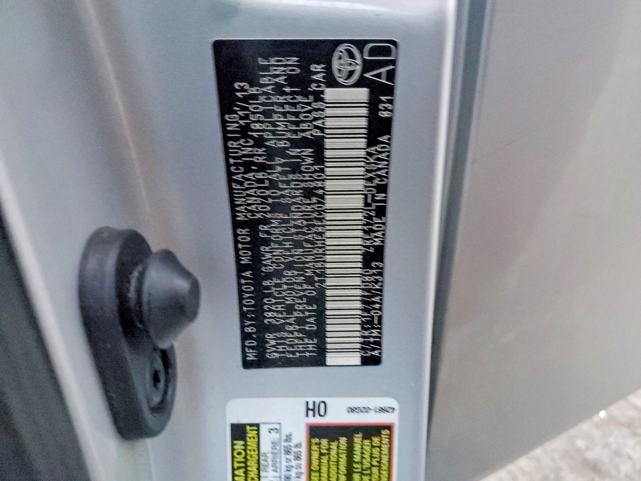 2014 TOYOTA COROLLA L photo 12