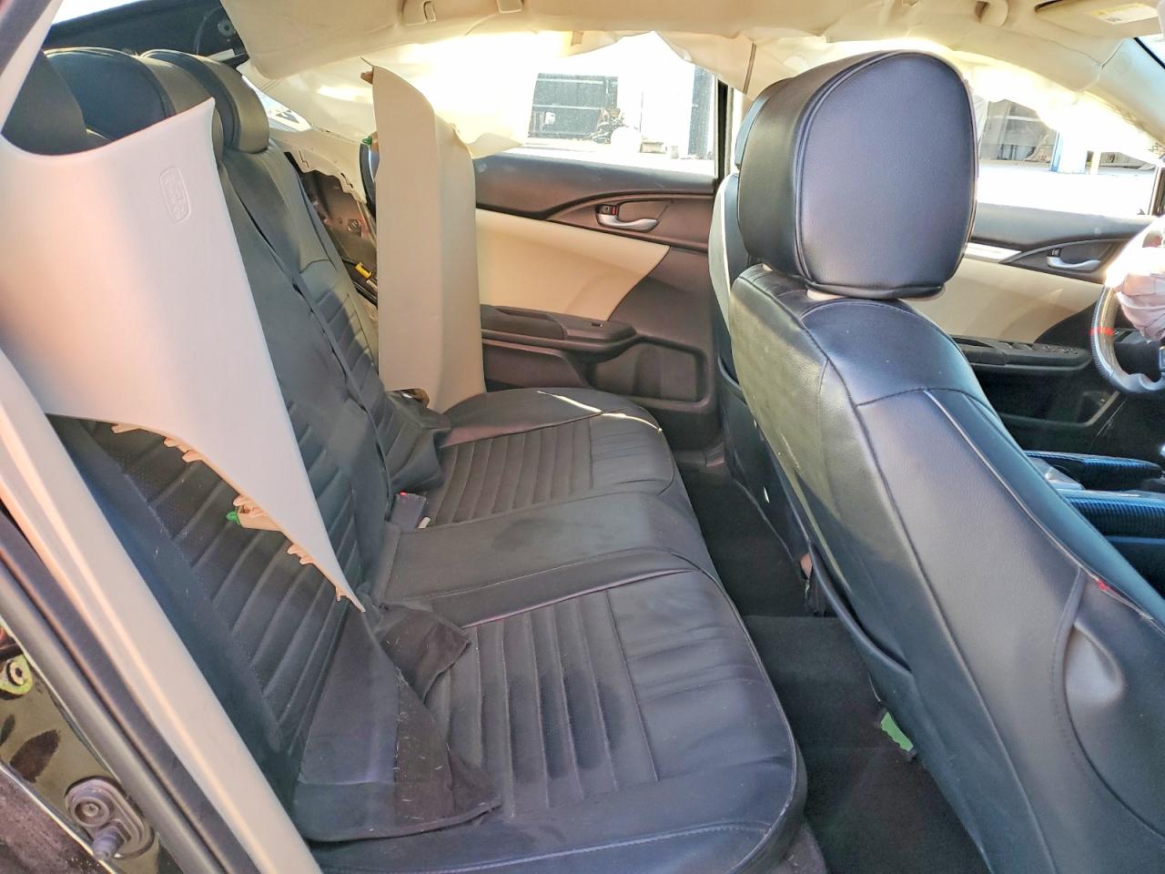 2016 HONDA CIVIC LX photo 10