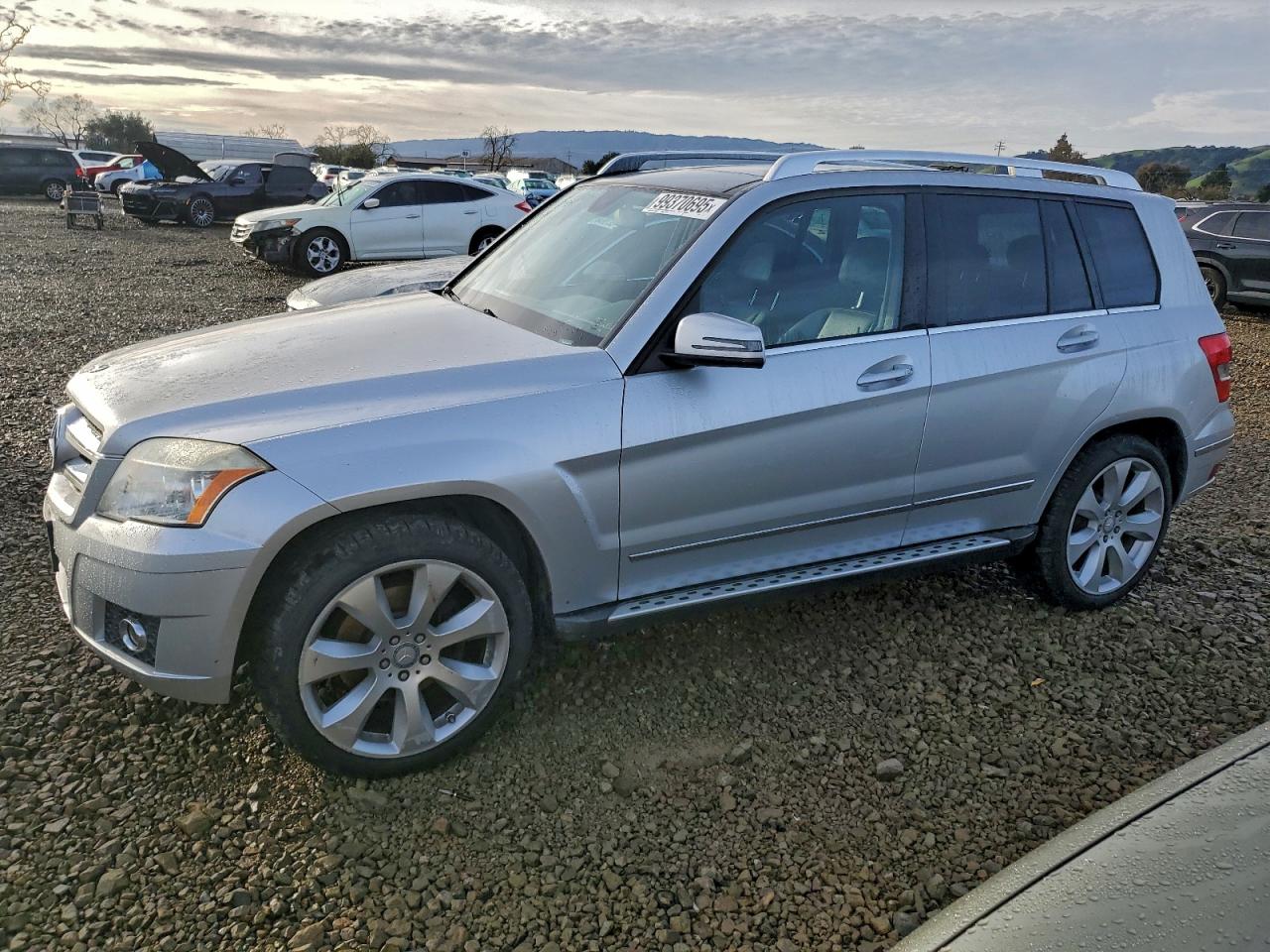 2010 MERCEDES-BENZ GLK