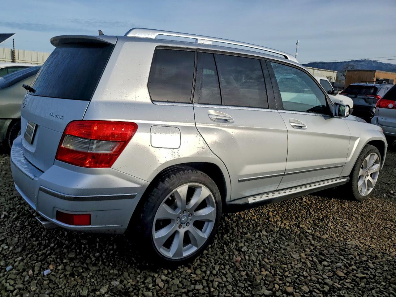 2010 MERCEDES-BENZ GLK 350 4MATIC photo 3