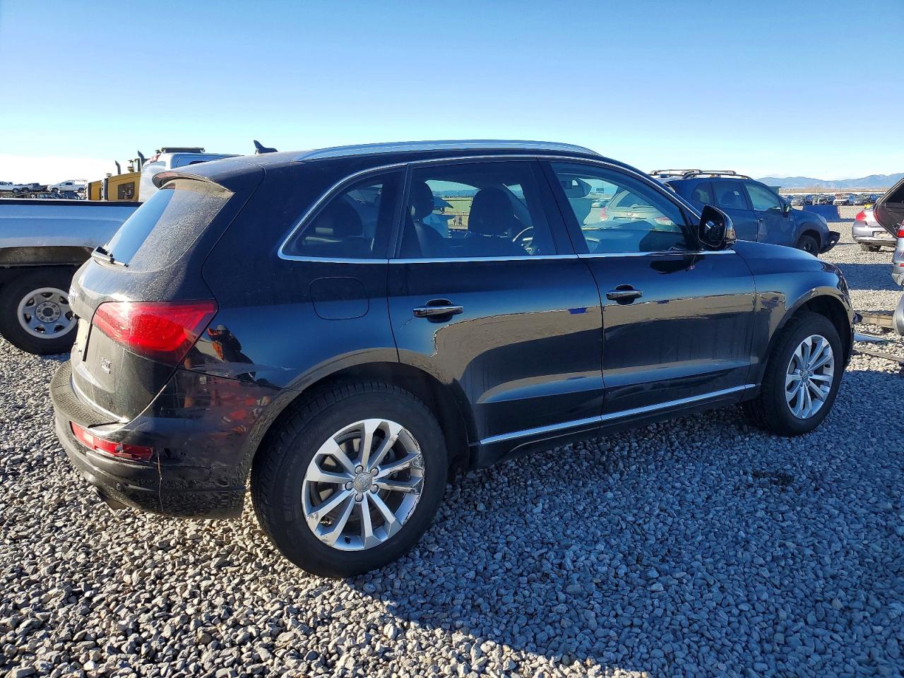 2016 AUDI Q5 PREMIUM photo 3