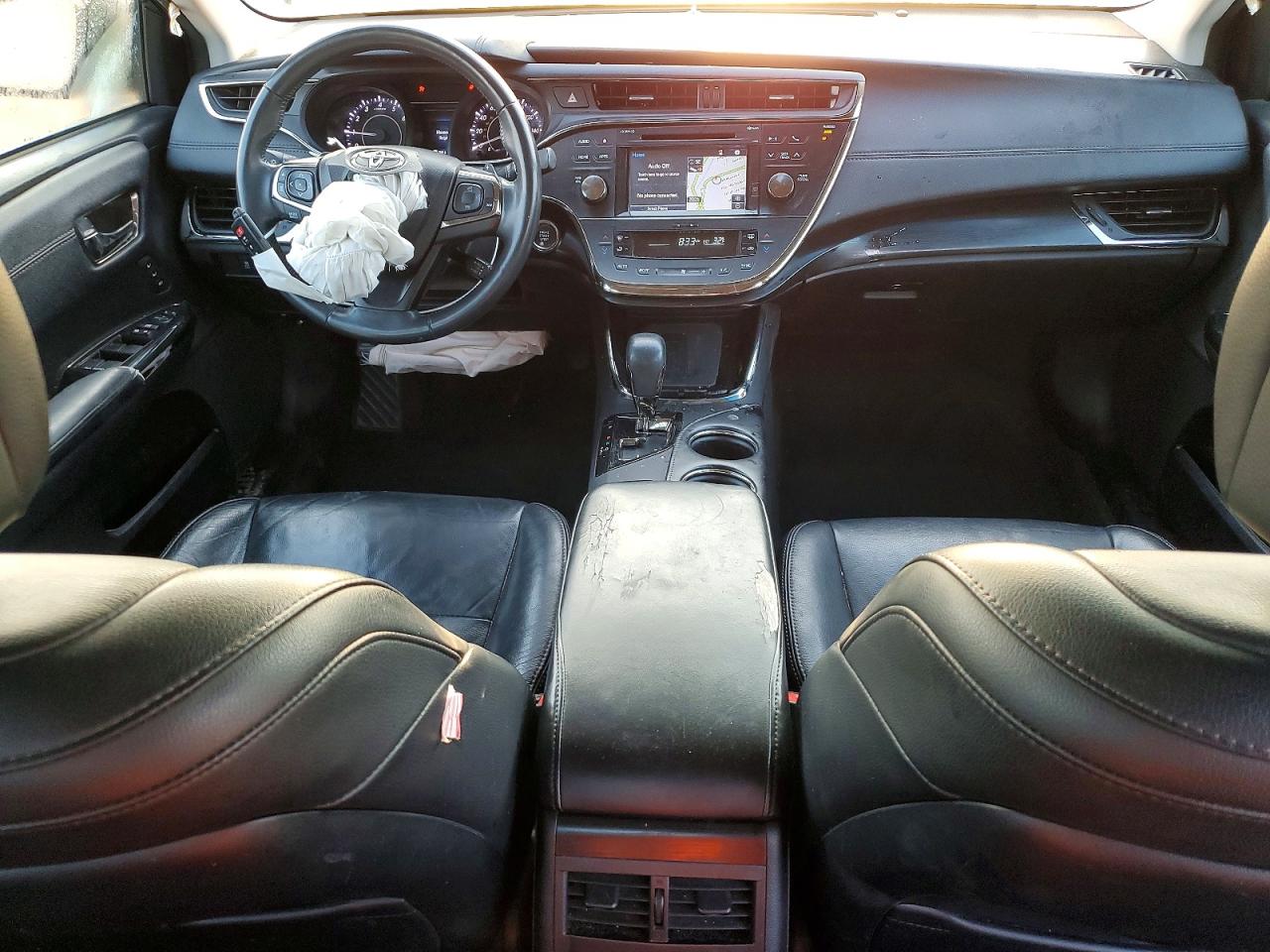 2016 TOYOTA AVALON XLE photo 8