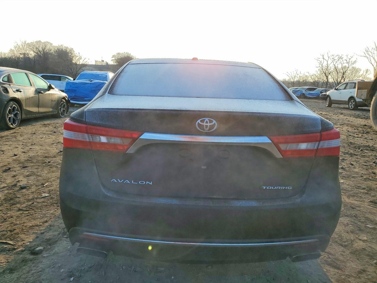 2016 TOYOTA AVALON XLE photo 6