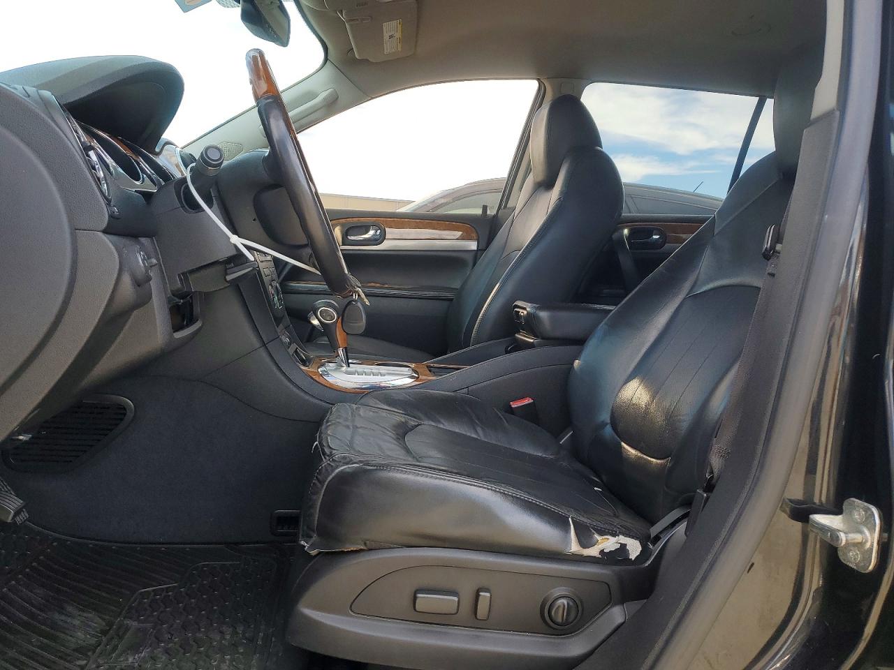 2011 BUICK ENCLAVE CXL photo 13