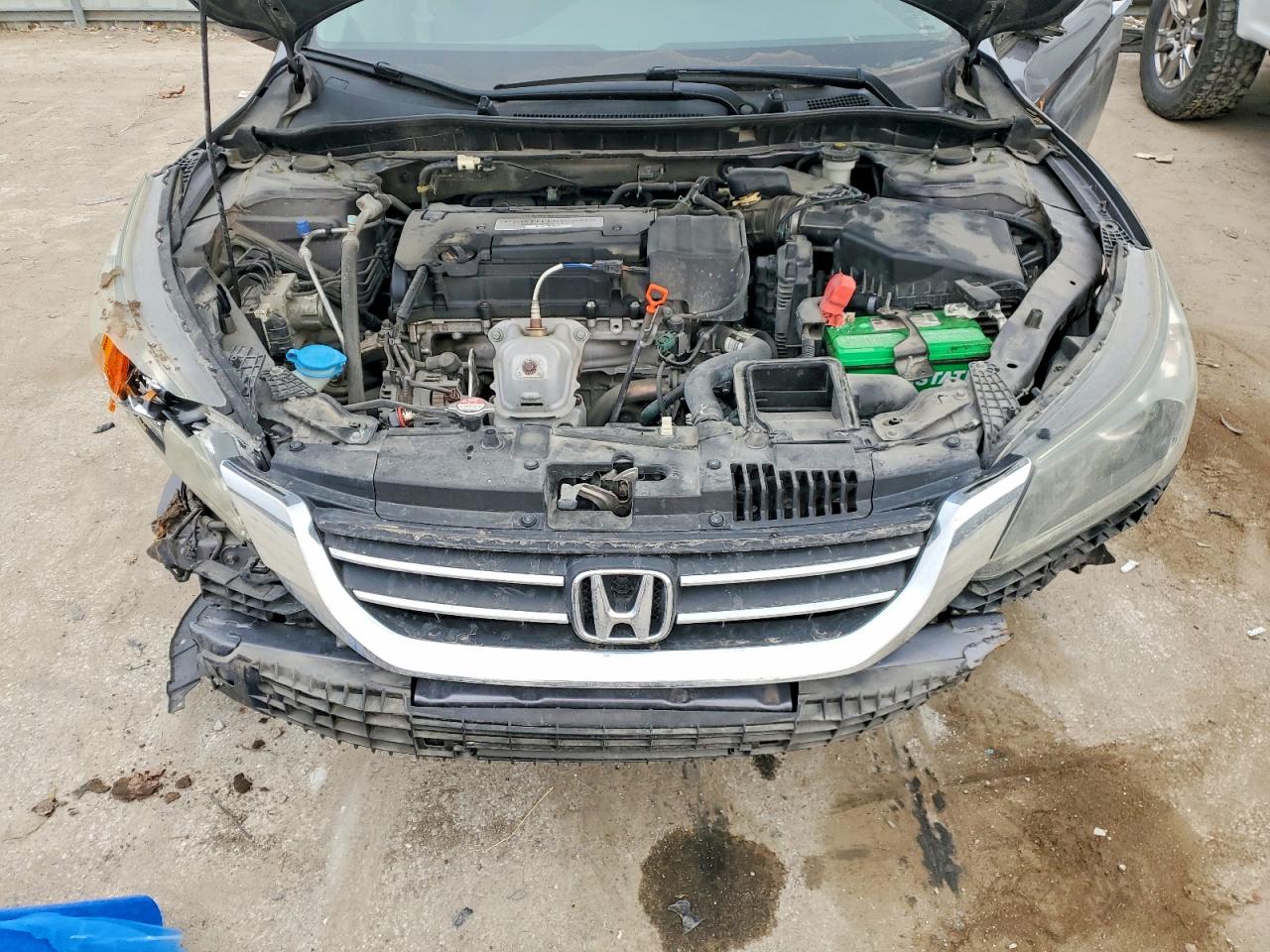 2015 HONDA ACCORD LX photo 11