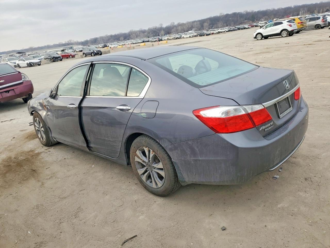2015 HONDA ACCORD LX photo 2