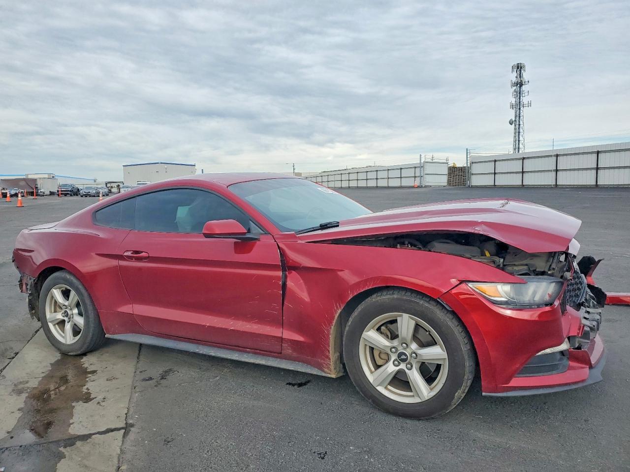 2017 FORD MUSTANG photo 7