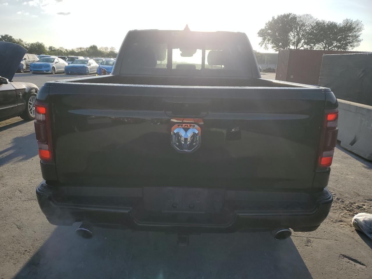 2023 RAM 1500 LIMITED photo 6